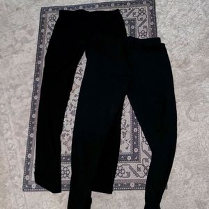 Black leggings